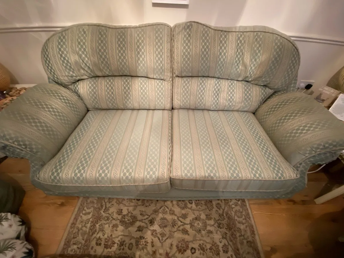 3 piece - Image 1