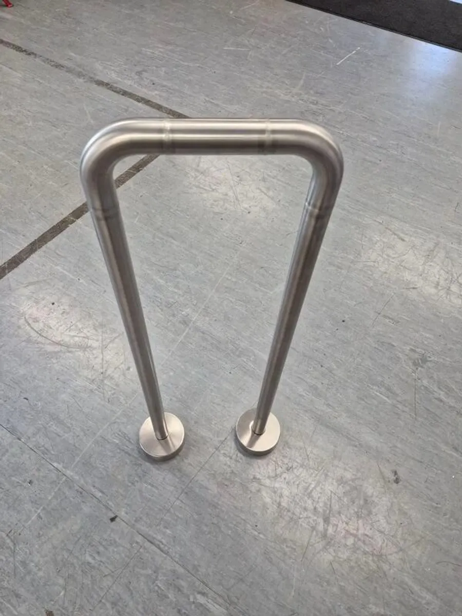 Bike security lockup - Image 3