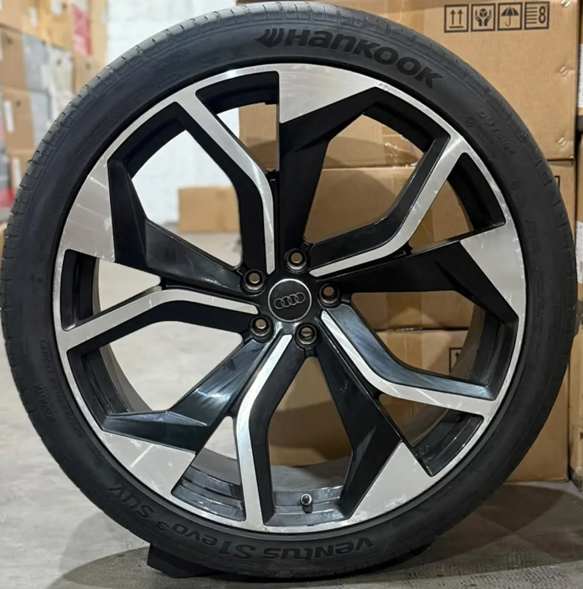 23" RSQ8 Style Alloys For Audi Q8 / VW Touareg - Image 2