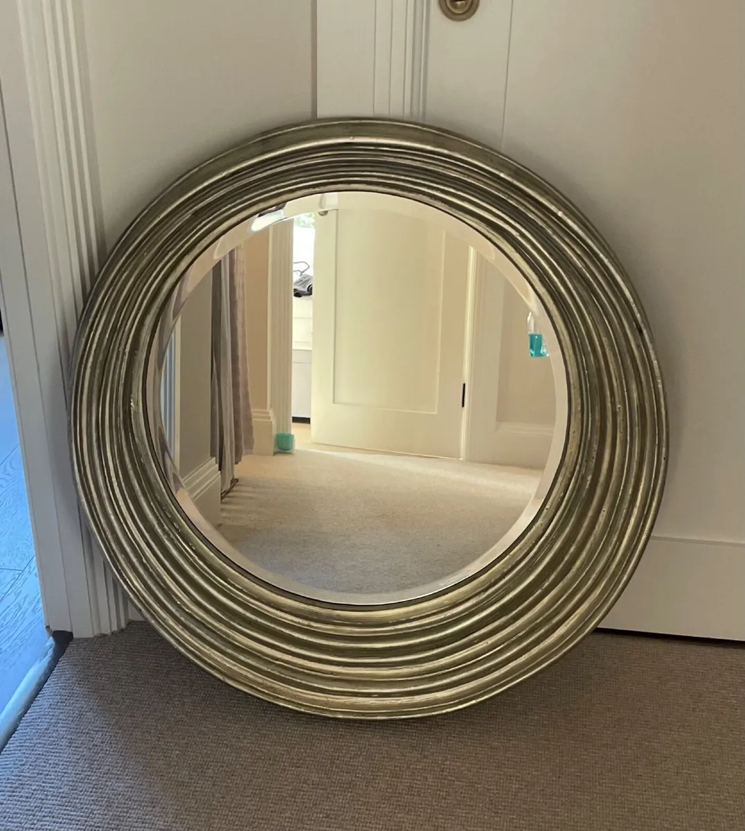 Mirror - Image 1