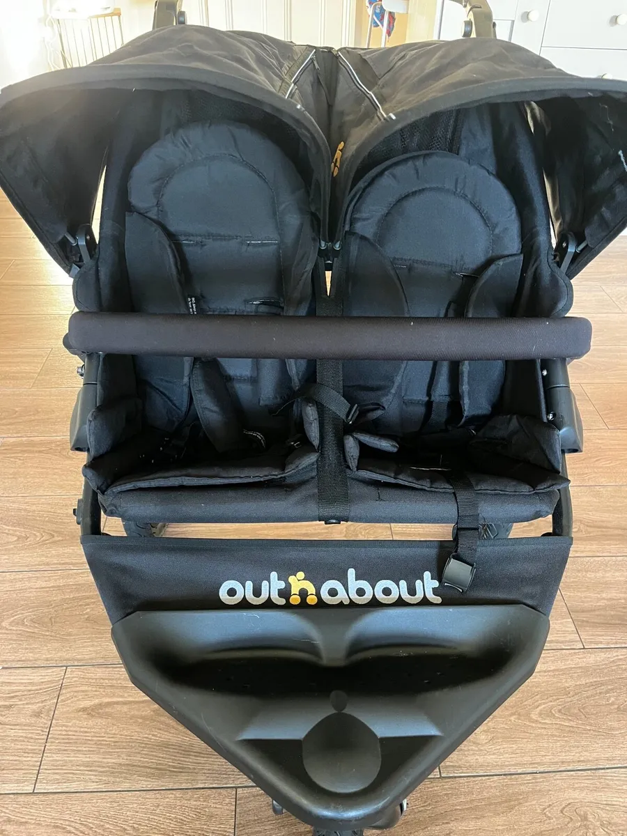 Out n about double buggy - Image 2