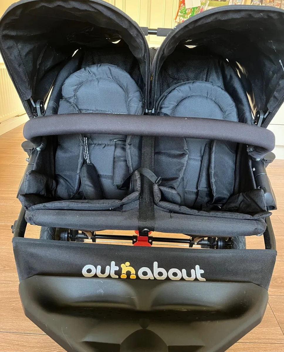 Out n about double buggy - Image 3