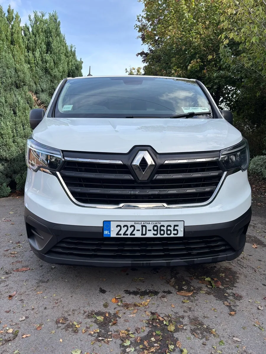 2022 Renault Trafic - Image 4