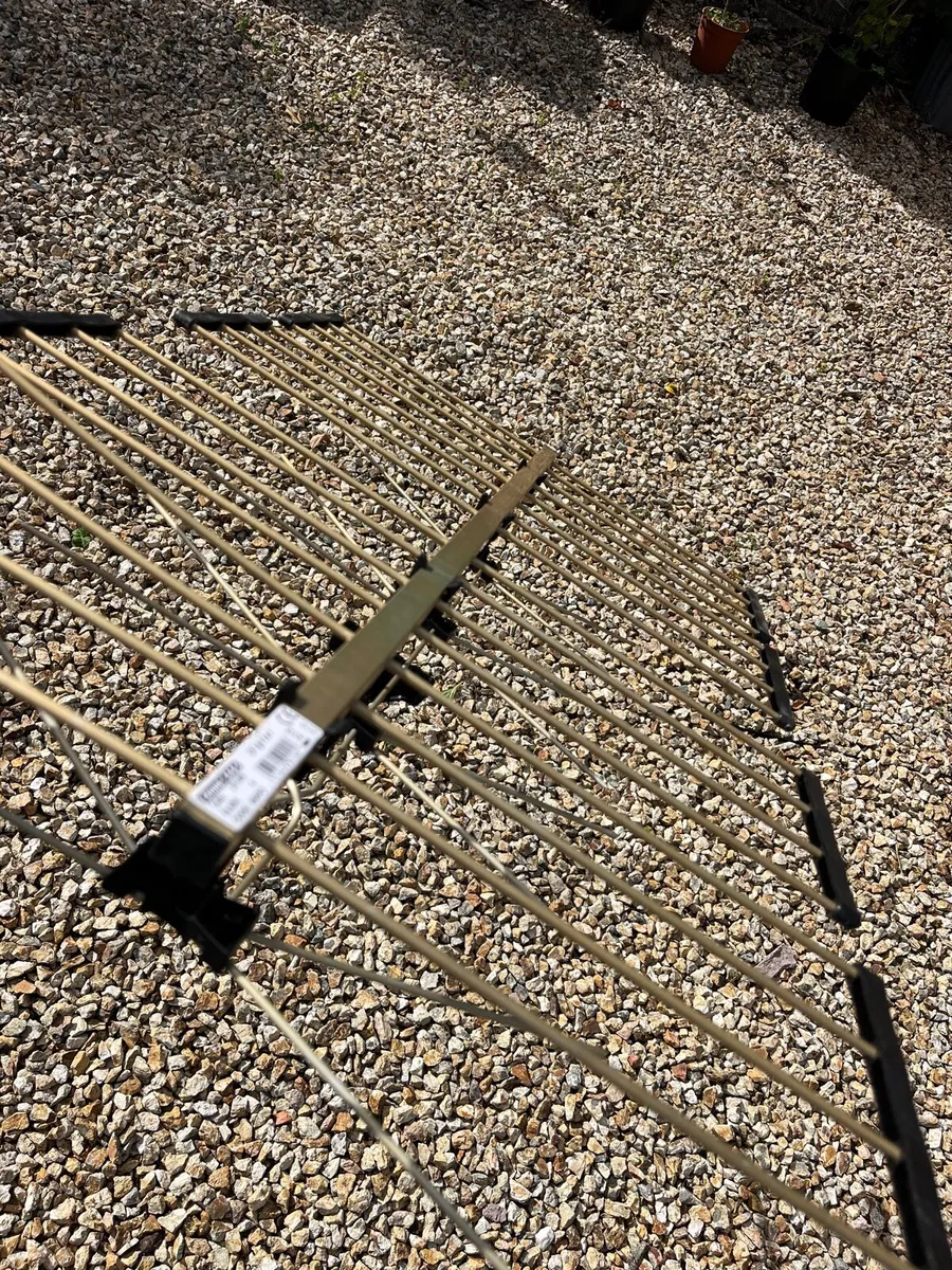 TV antenna - Image 1