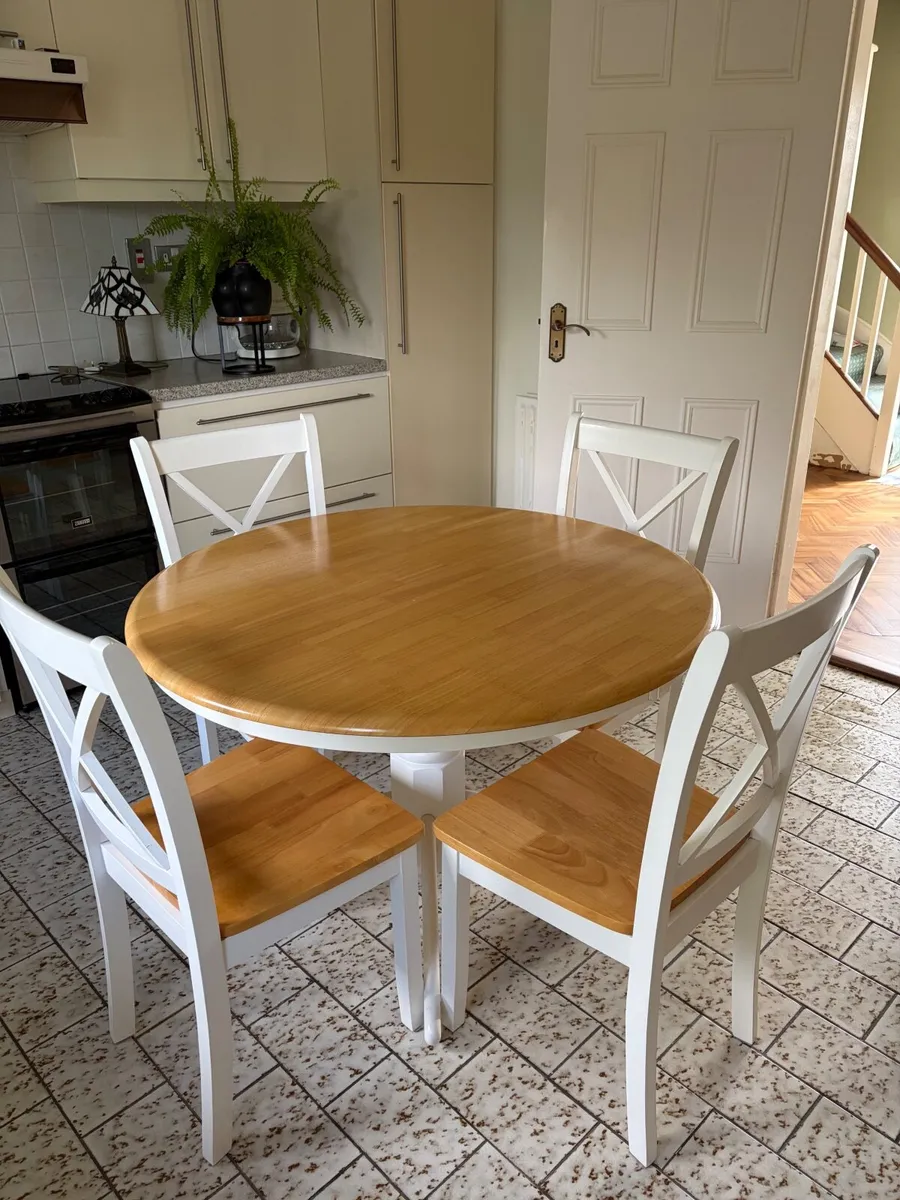 Dining sets - Image 1