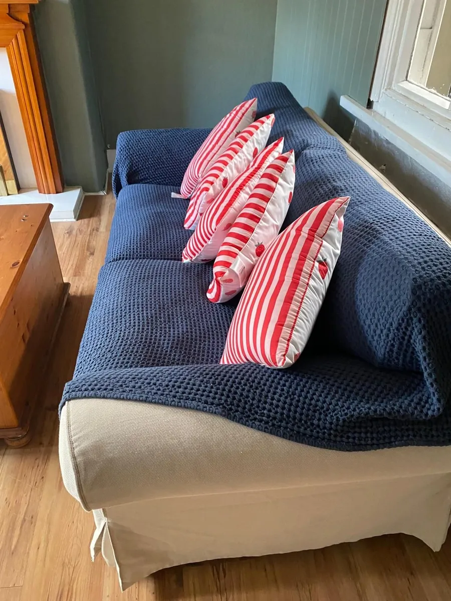 Lounge Chair and Treasure Chest - Image 3