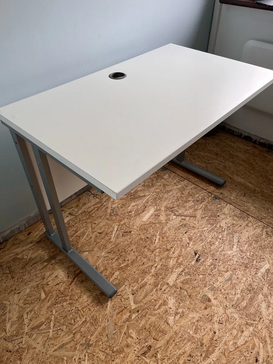 Office Desk - Image 1