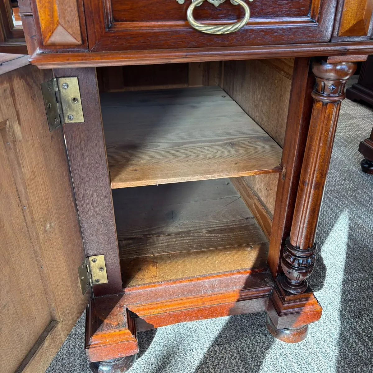 Classic wooden twin pedestal desk with a dark gree - Image 2
