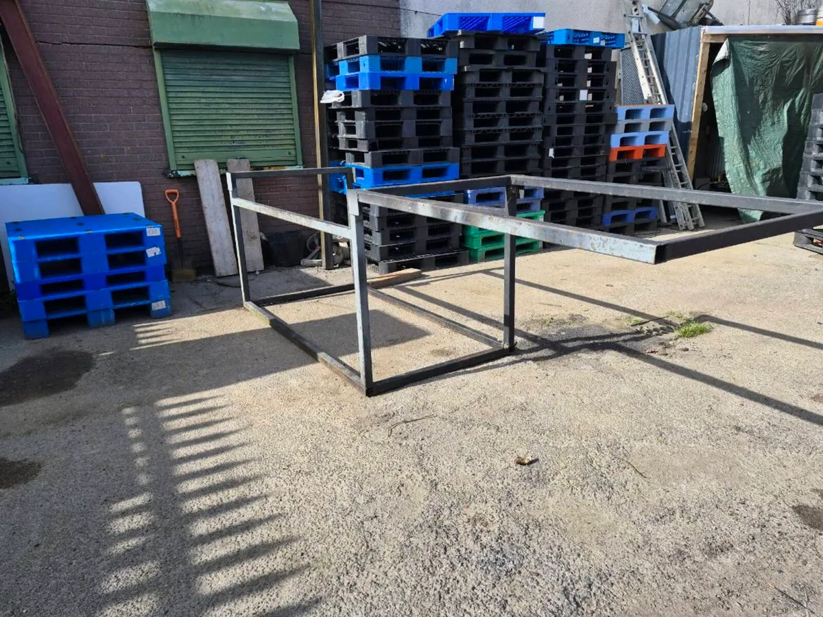 Trailer frame - Image 2