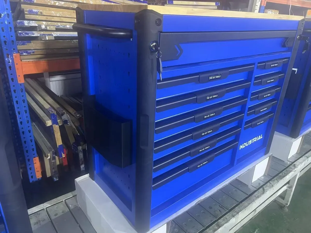 Industrial fully loaded toolchest - Image 4