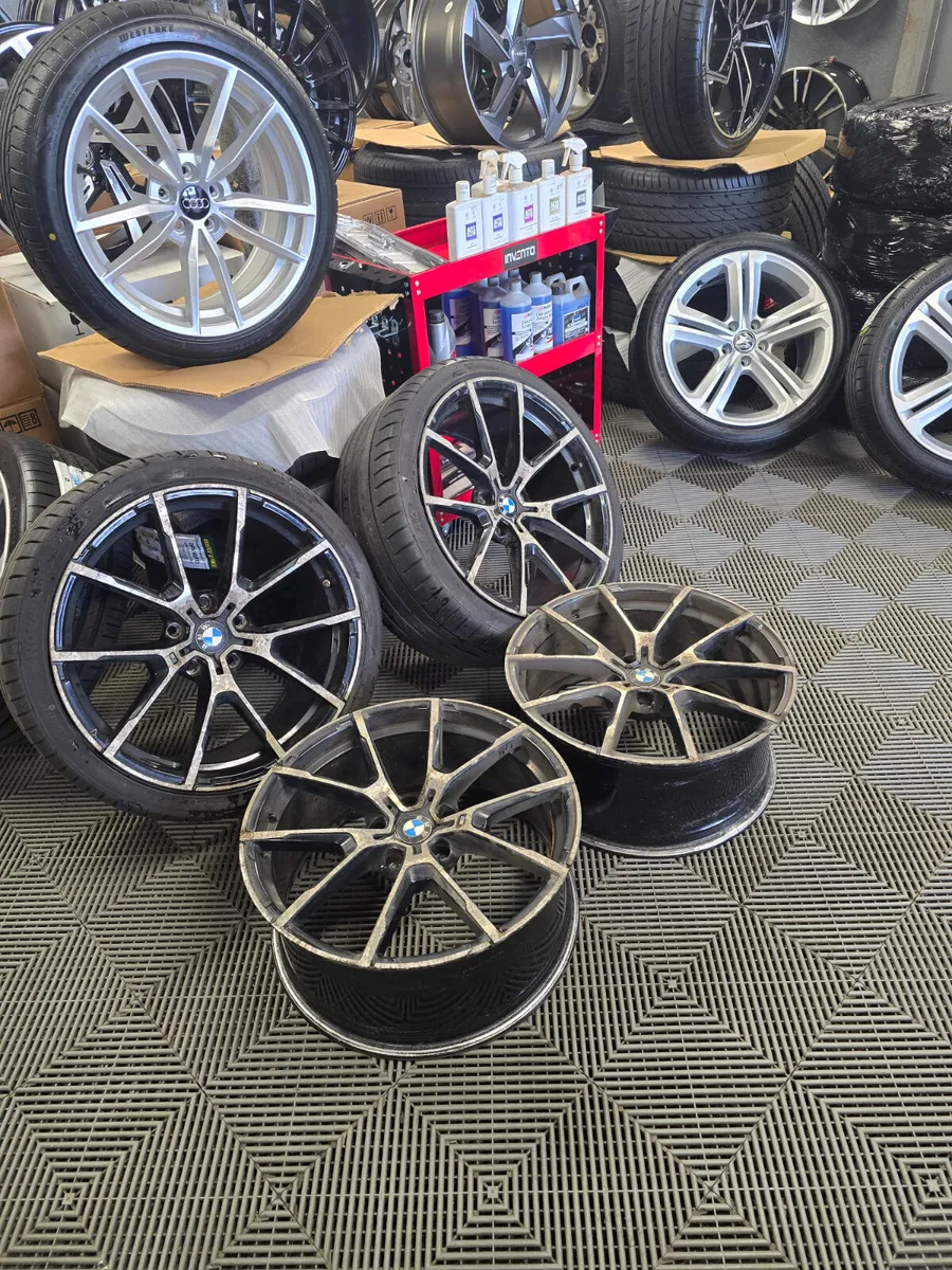 19" BMW 728M Style (Used) - Image 2