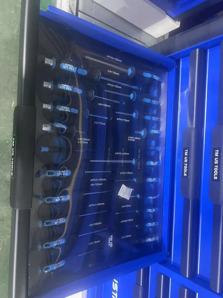 Industrial fully loaded toolchest - Image 3