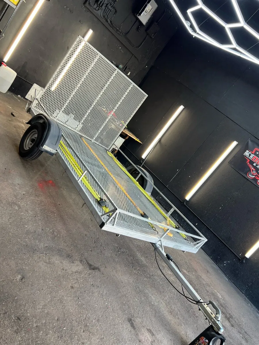8.5Ft x 5.5 Galvanised trailer - Image 1