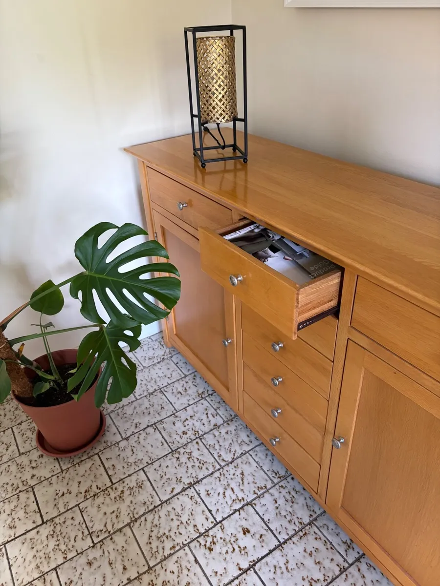 Sideboard - Image 4