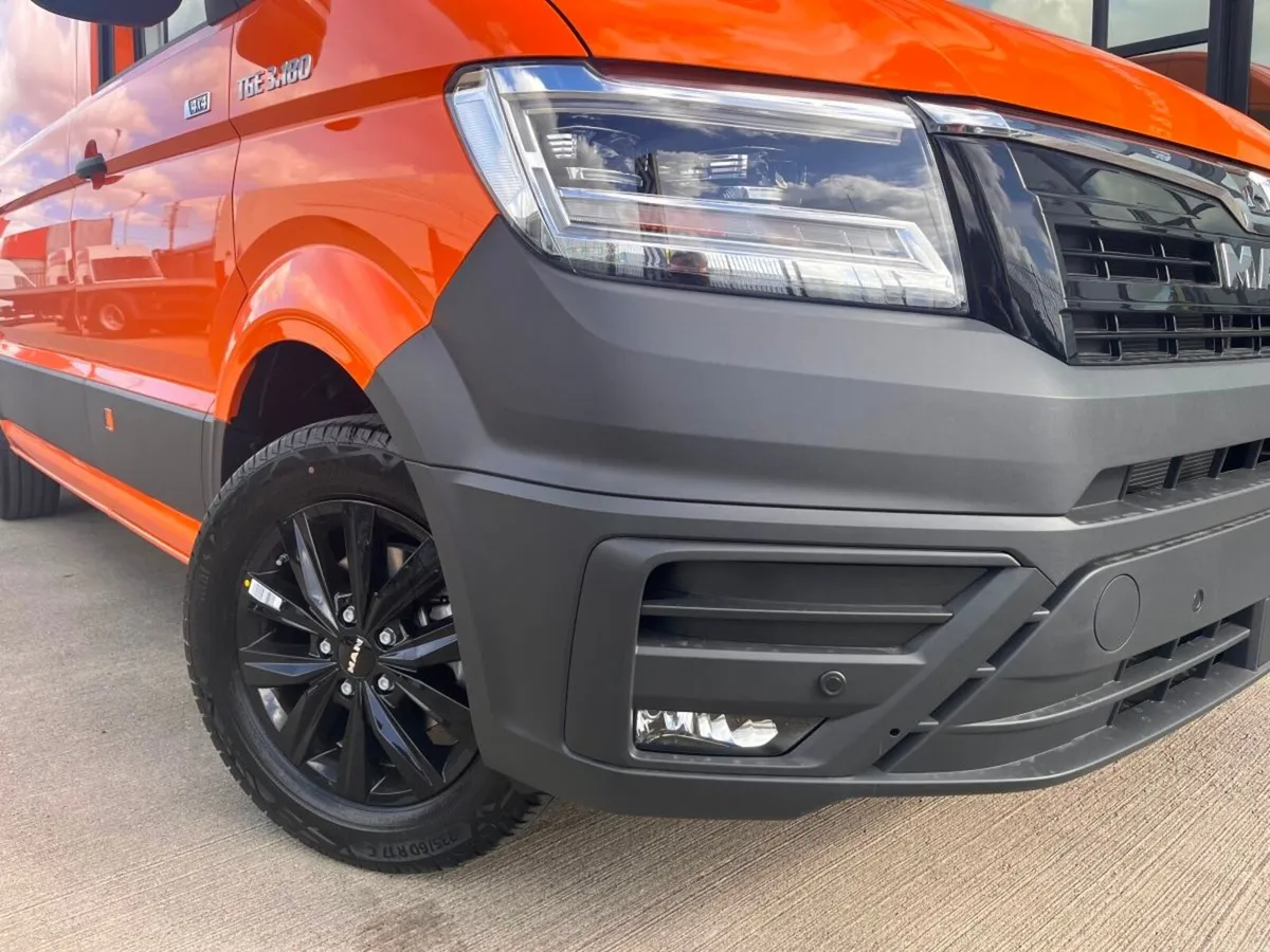 Man TGE 3.180 4X4 Automatic Camper prep - Image 3