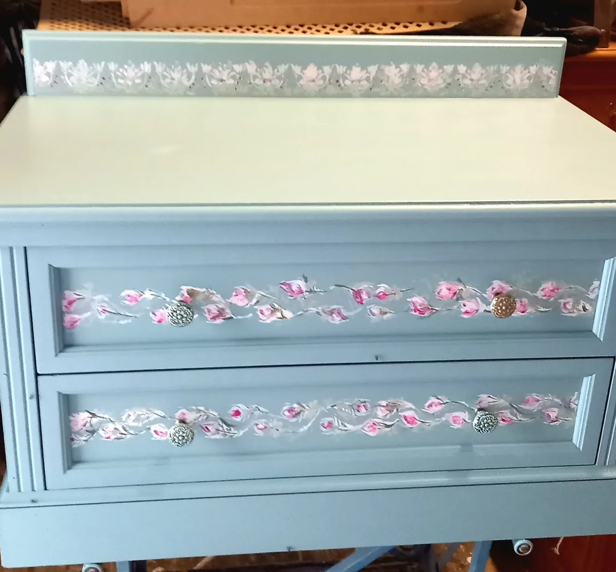 Chest of drawers - Image 1