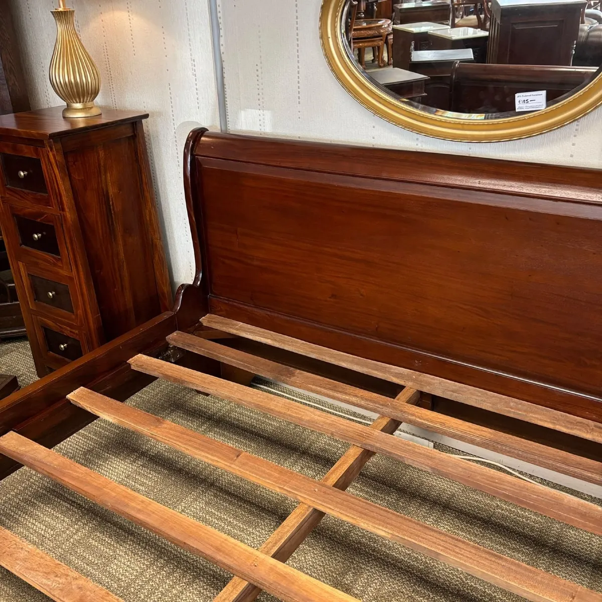 Beautiful mahogany king size sleigh bedframe - Image 4