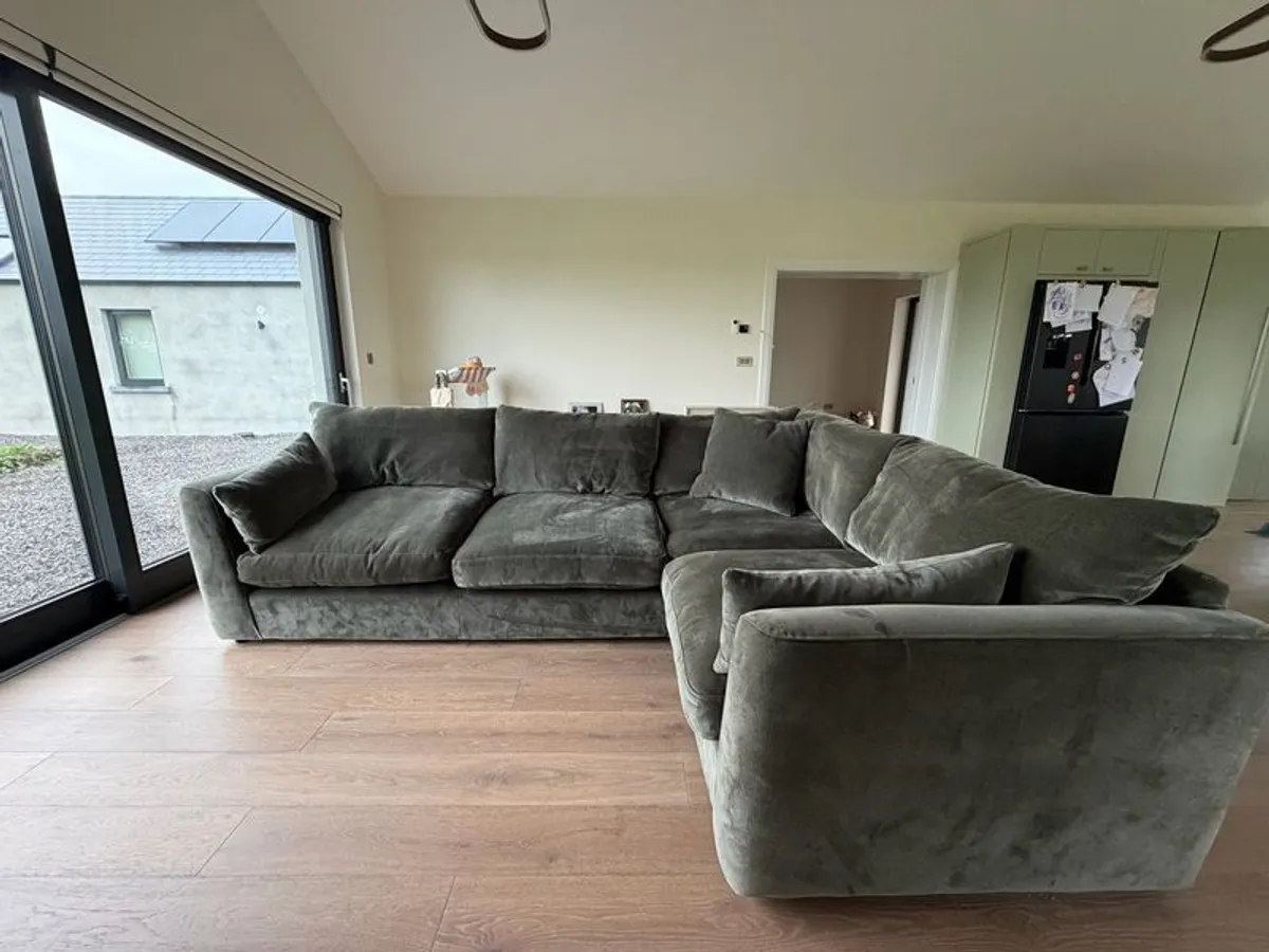 Corner Sofa - Image 4