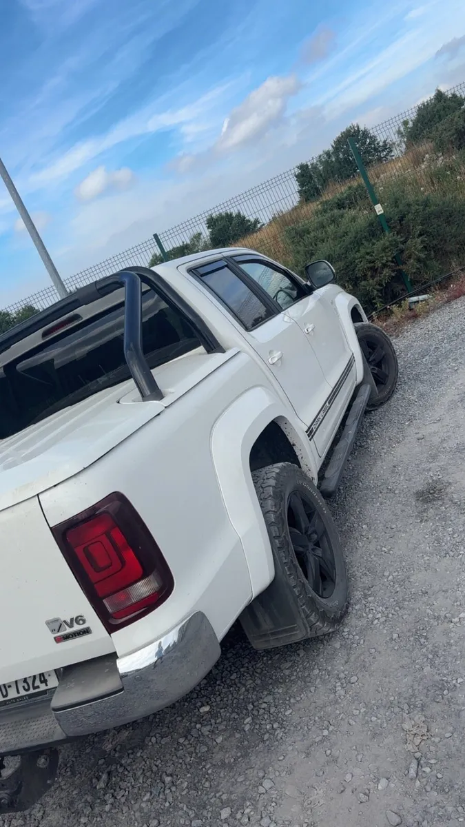 Volkswagen Amarok - Image 4