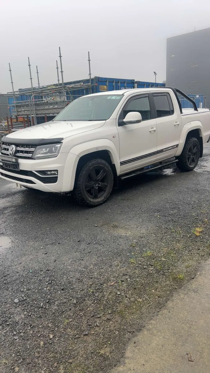 Volkswagen Amarok - Image 1