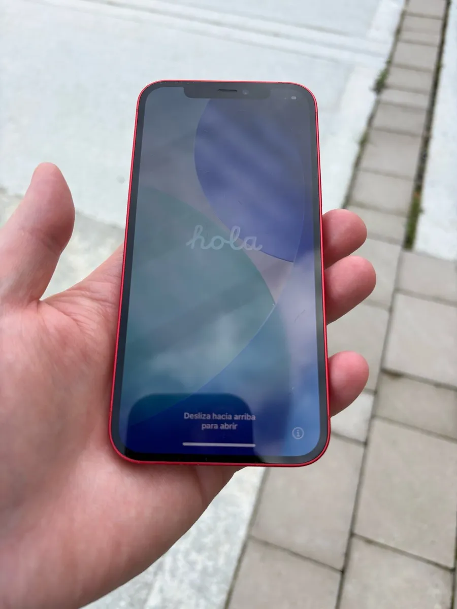 iPhone 12 64gb Red - Image 2
