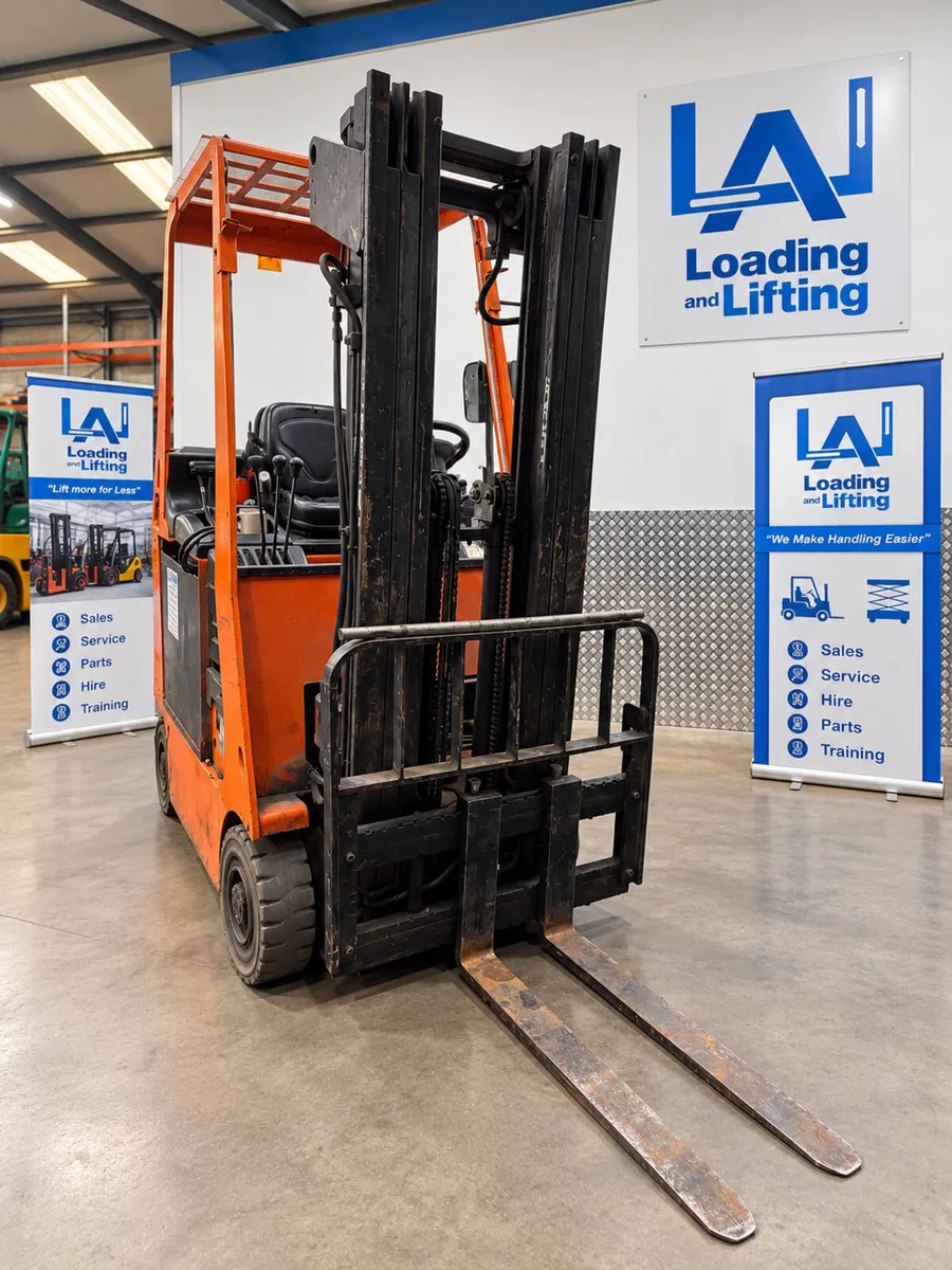 Electric Forklift - Image 3