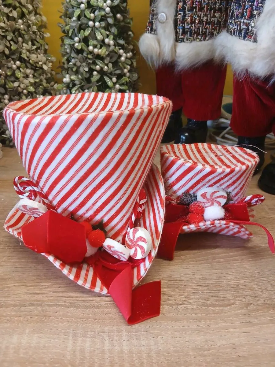 Pair of Christmas Hat Decorations - Image 2