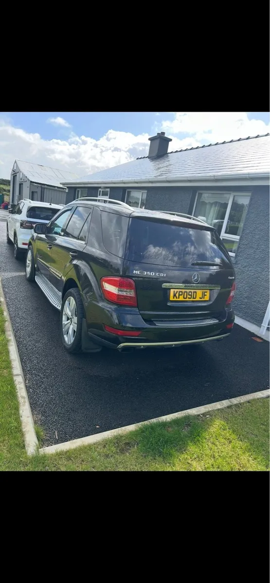 Mercedes ml320 - Image 2