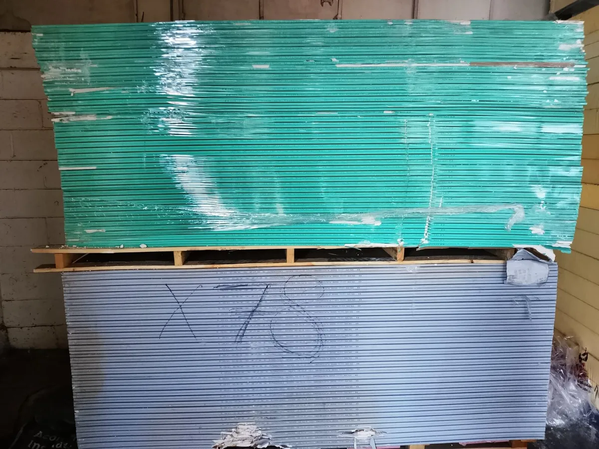 Damaged plasterboard - Image 1