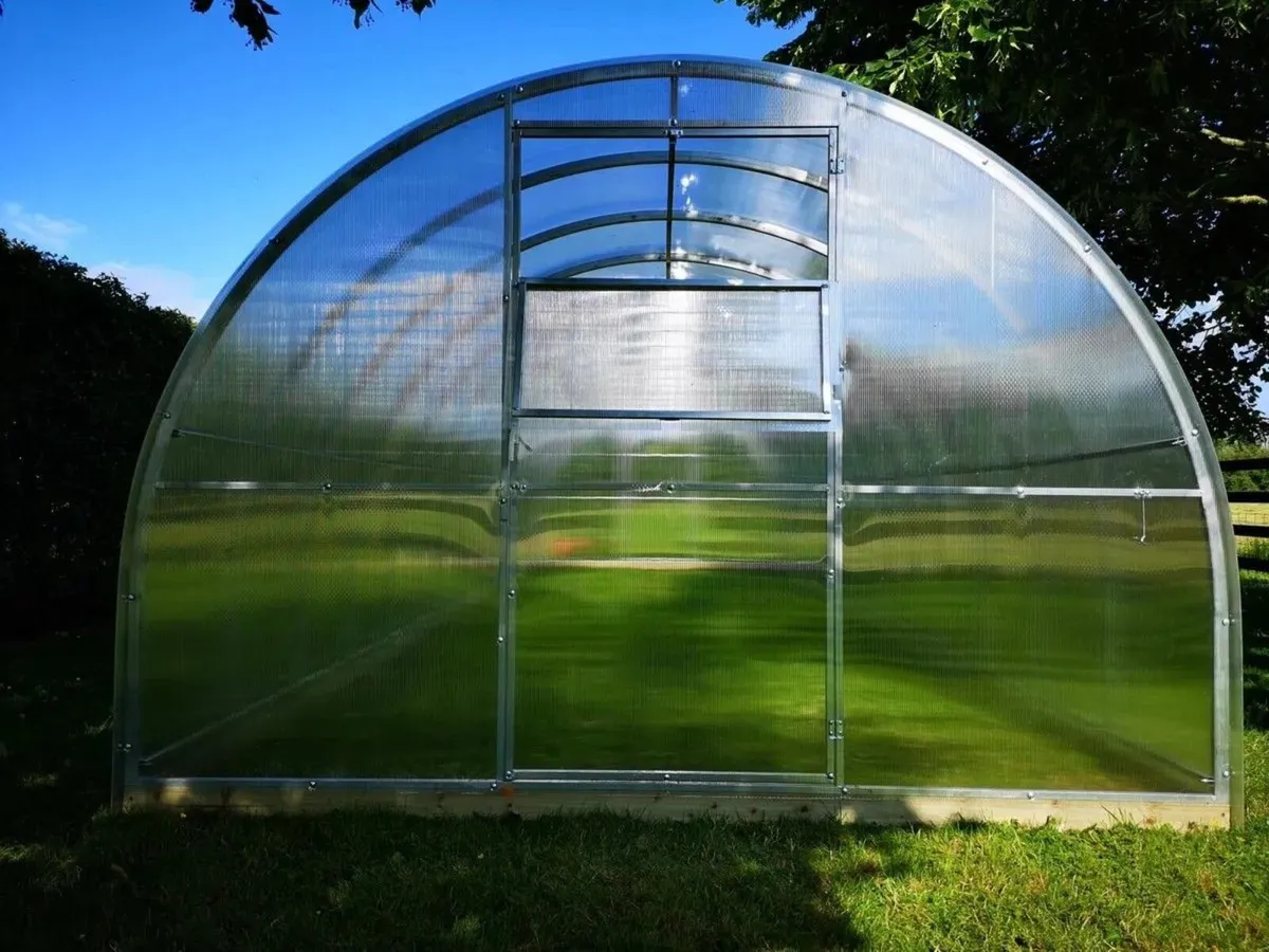 SALE Titan 3 Polycarbonate Greenhouse/Polytunnel - Image 1