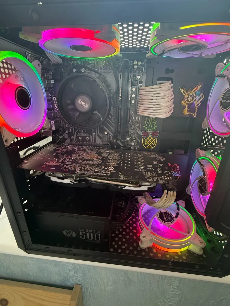 Gaming PC + Dual Monitors Setup - €580 - Image 1