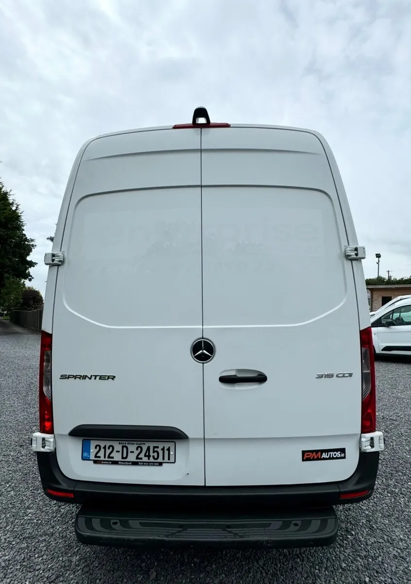 Mercedes Sprinter LWB RWD 0 deposit finance - Image 3