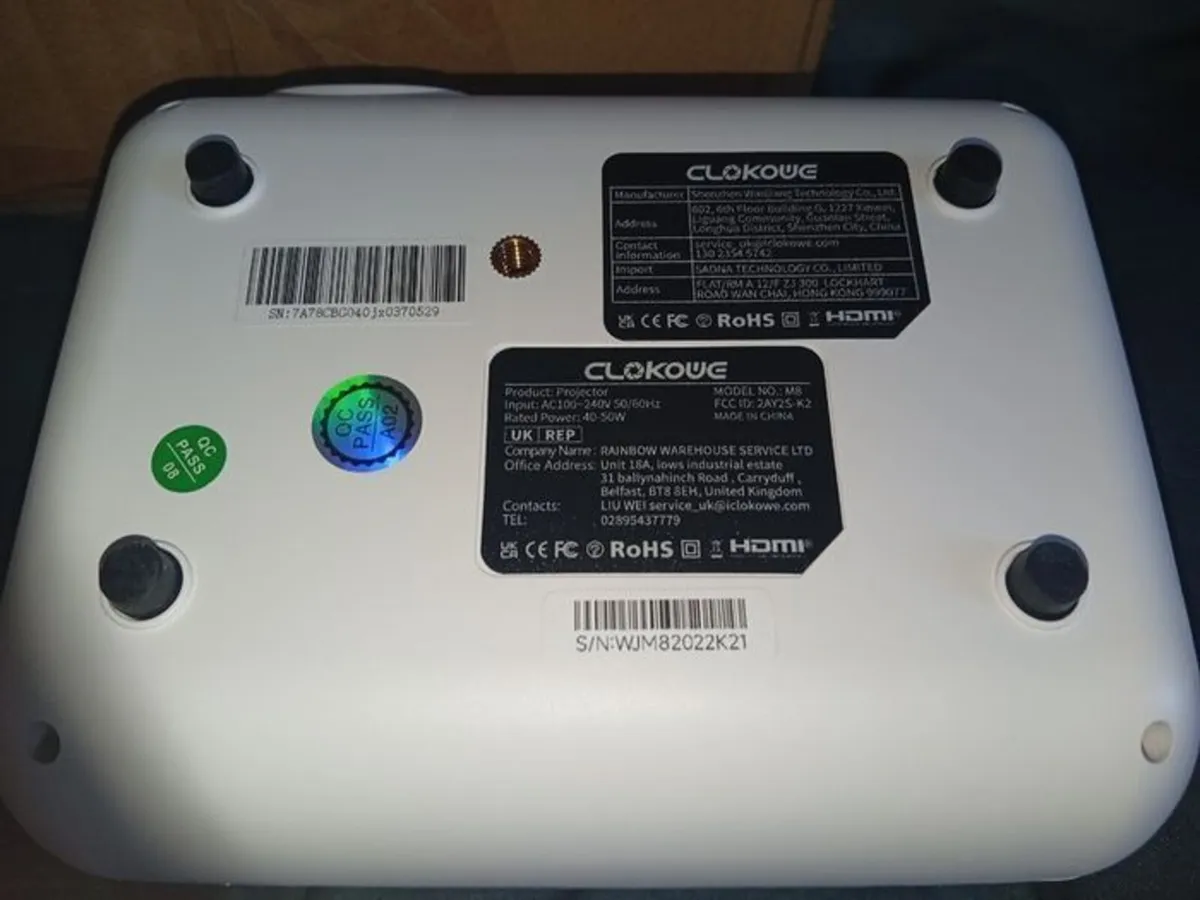 Clokowe M8 digital Projector 1920x1080 superb/c - Image 3