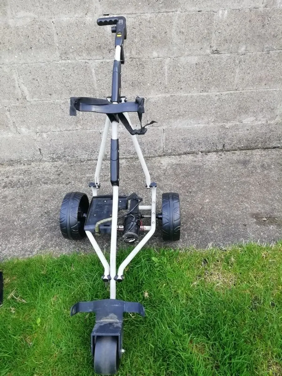 Golf trolley - Image 1