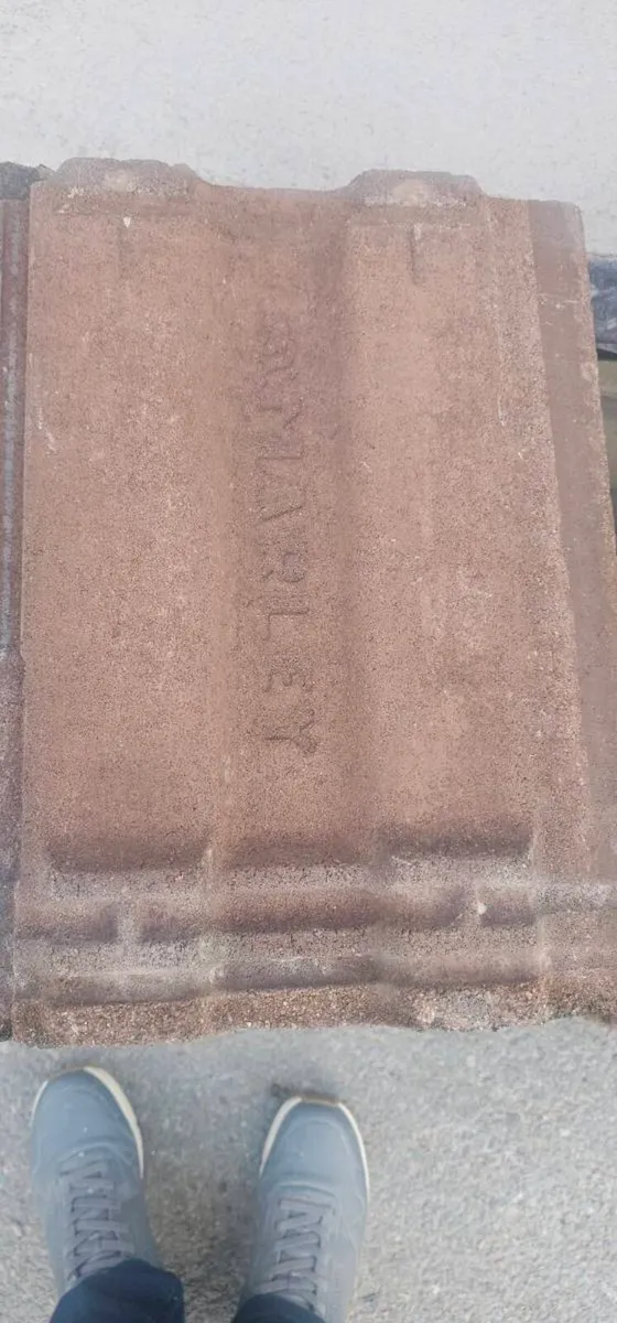 Roof tiles - Image 2