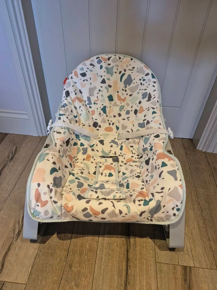 Baby bouncer