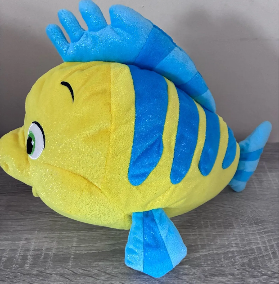 Disney flounder soft toy - Image 2