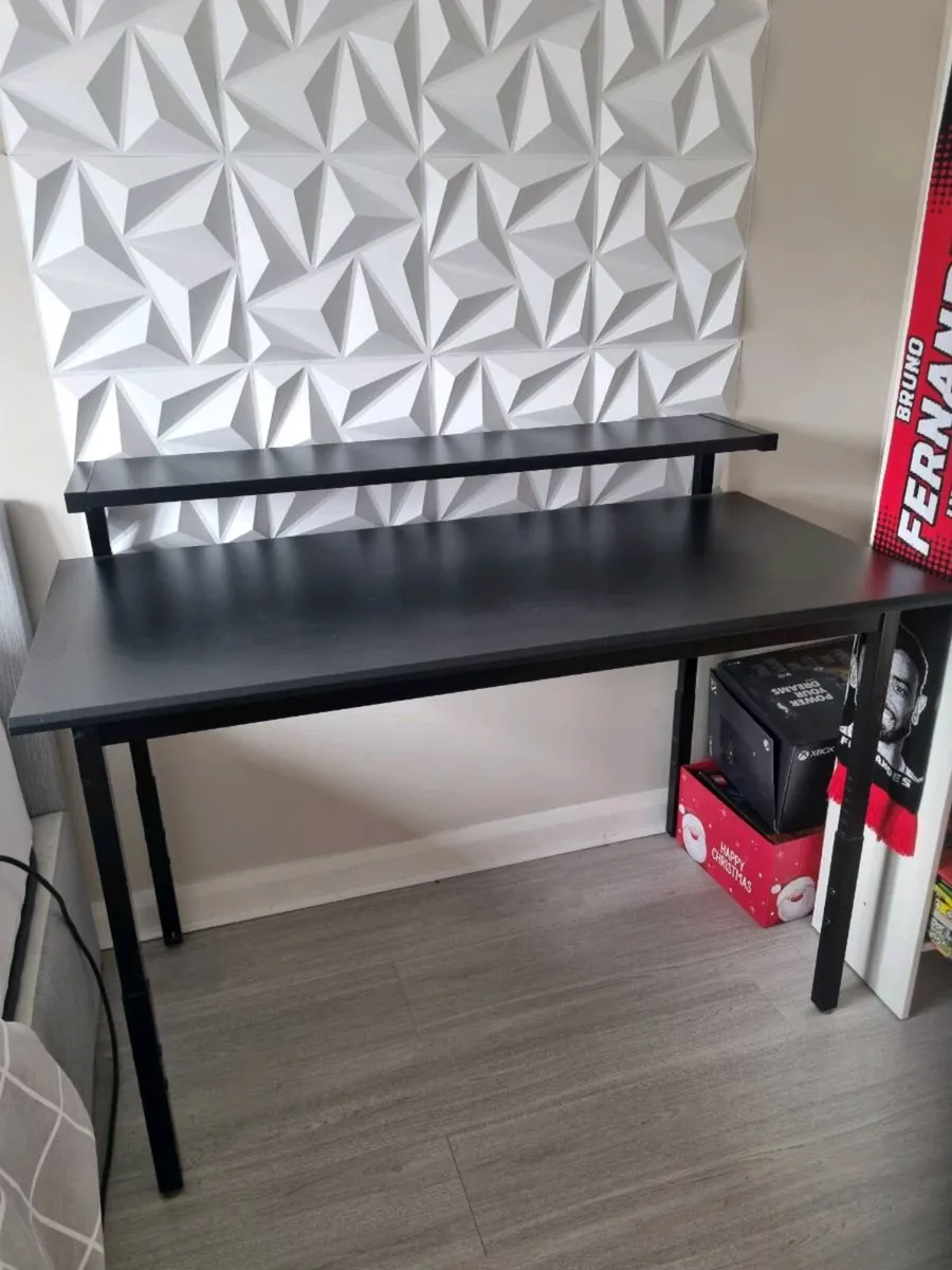 Gaming desk - Image 3
