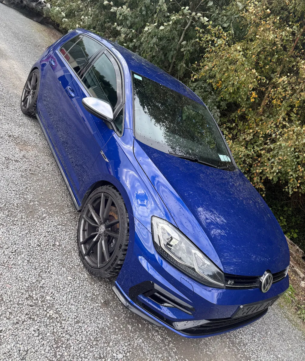 2017 VW GOLF R - Image 3