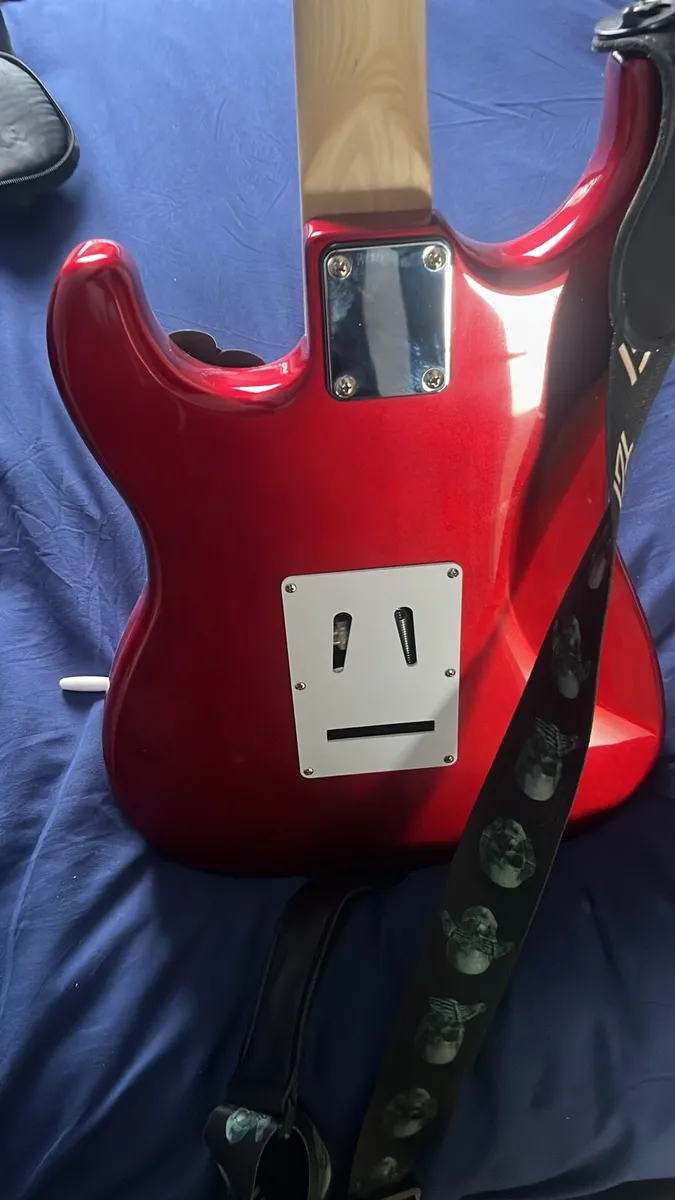 Guitars - Image 1