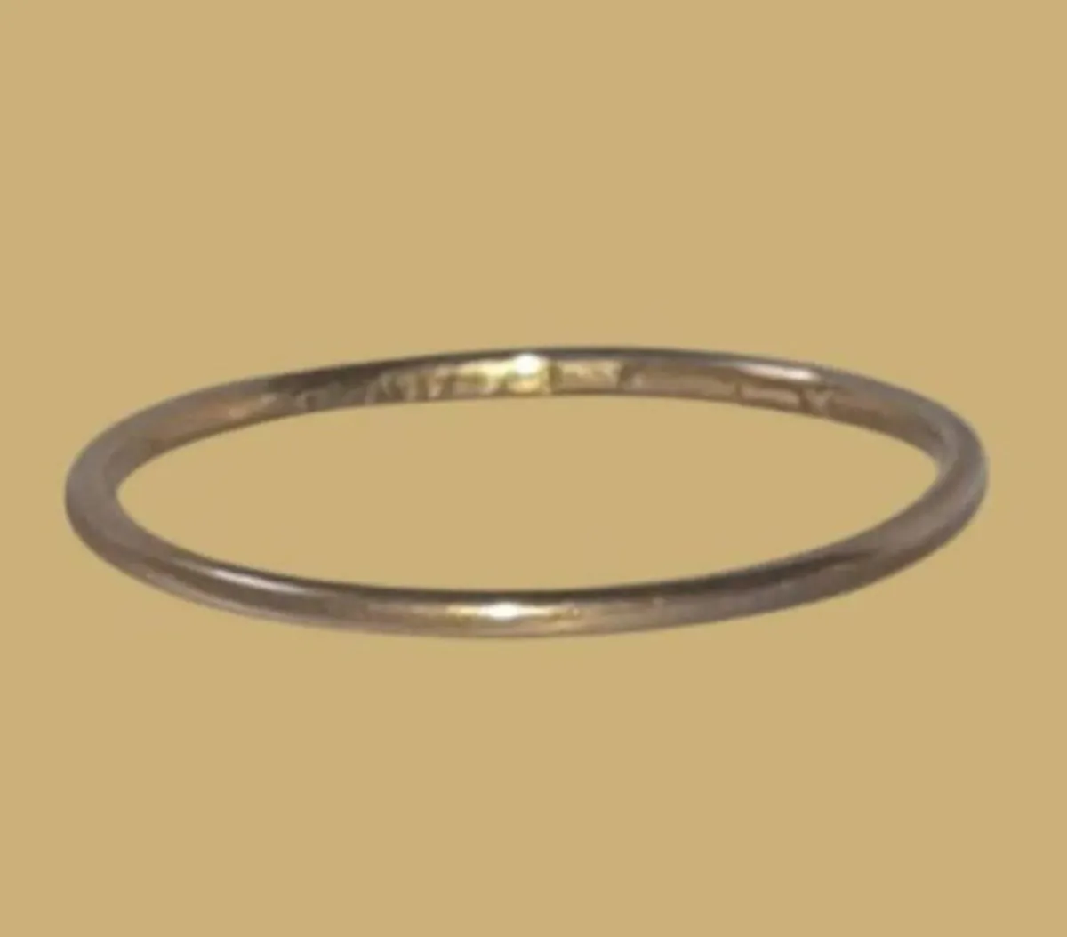 Certified 22ct Gold Wedding Band - Image 3