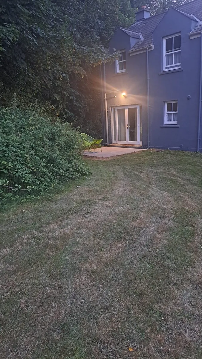 3 Bedroom 3 Bathroom House to rent in Bunratty - Image 3