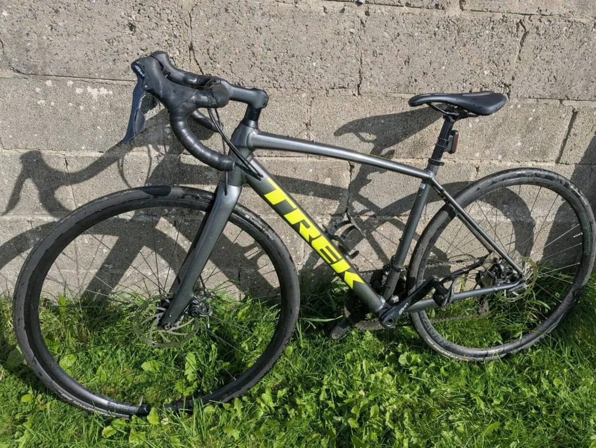 Trek Domane AL3 - Image 3