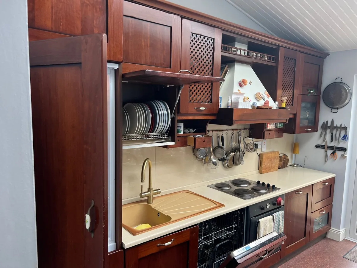 Kitchen - Image 1