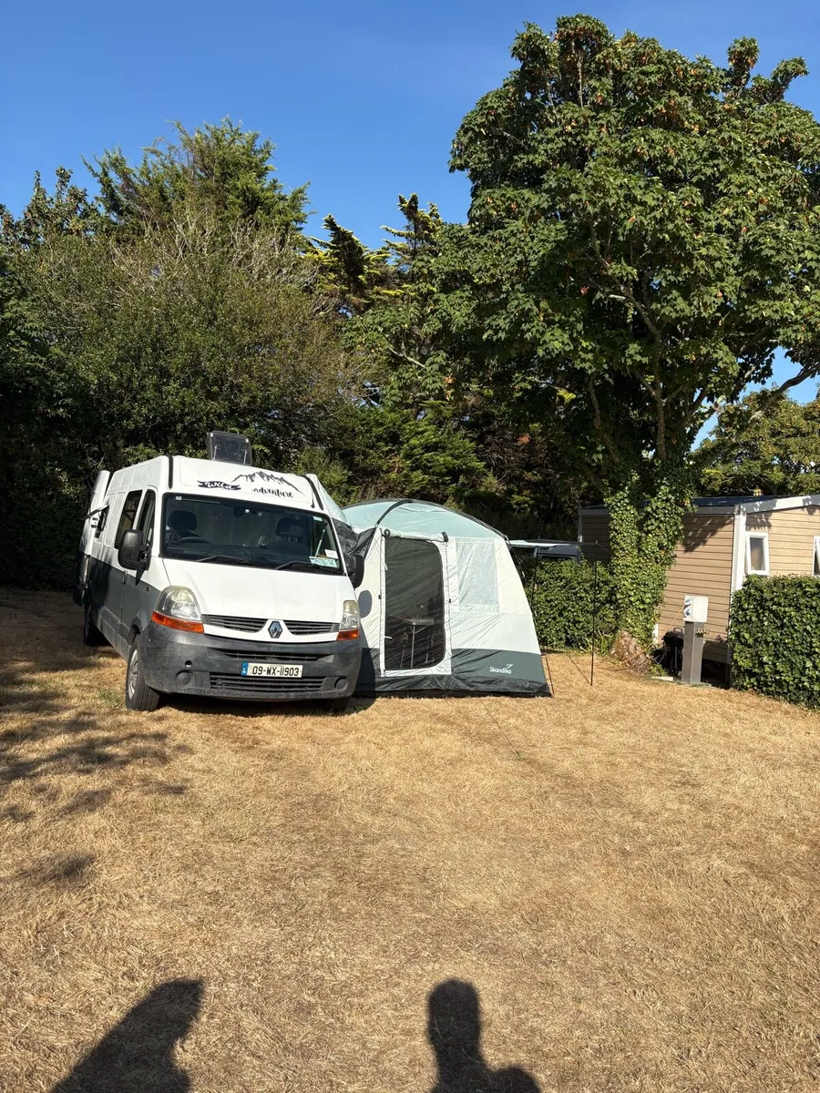 Renault Master Campervan - Image 2