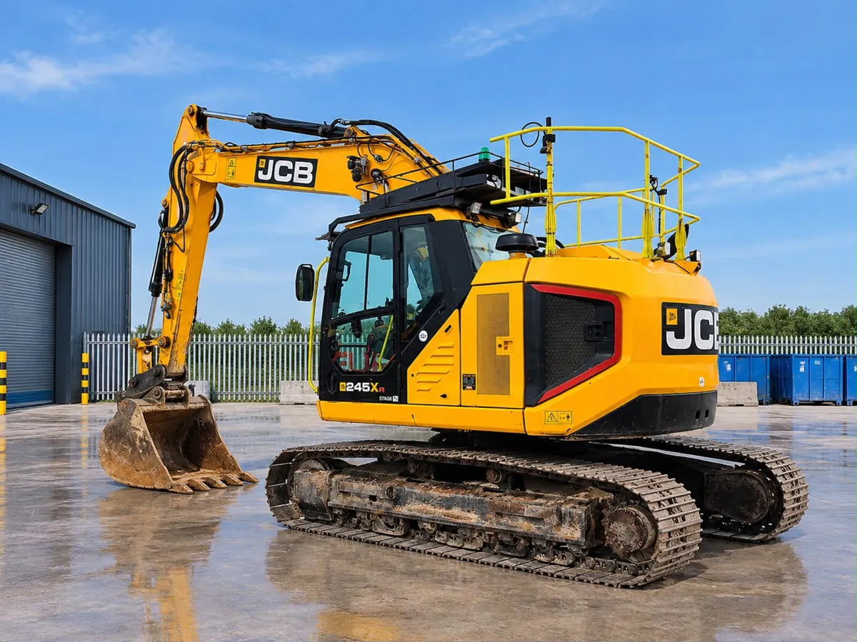 2022 JCB 245 XRL Only 4600Hrs - MULLANS - Image 1