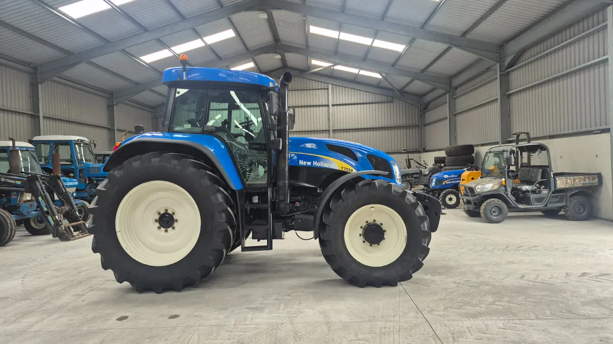 New Holland T7550 - Image 3