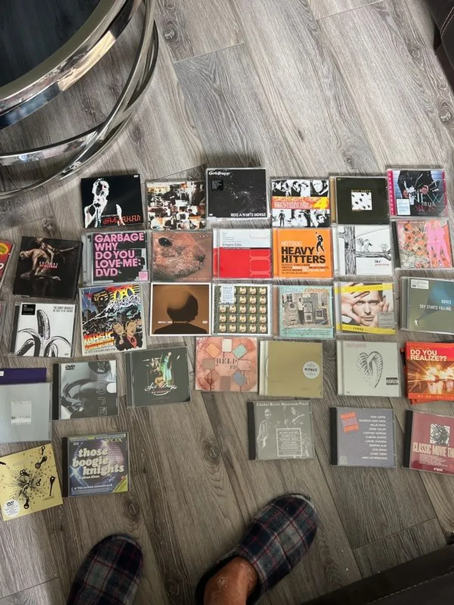 Huge collection of cds - Image 2