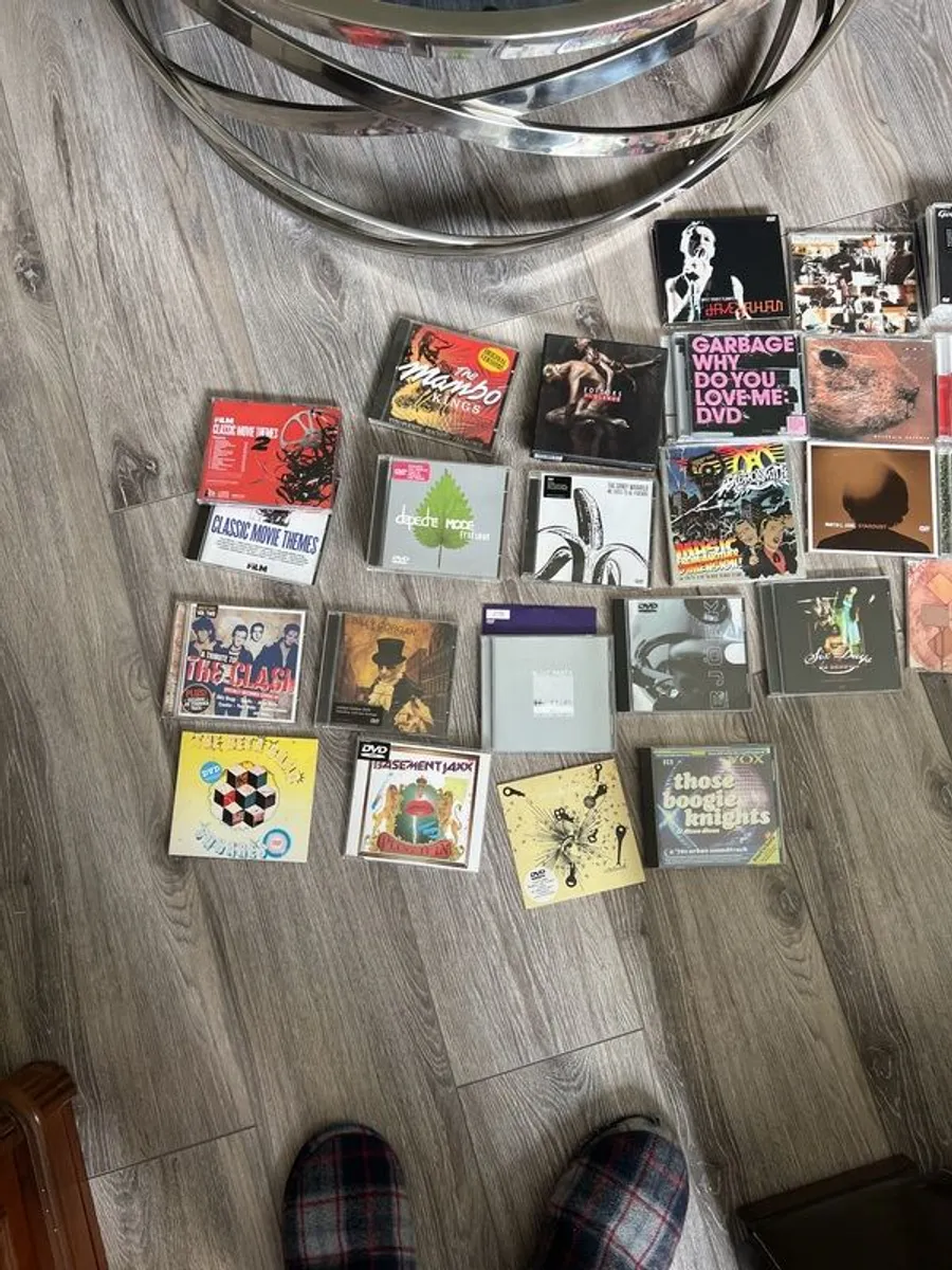 Huge collection of cds - Image 1