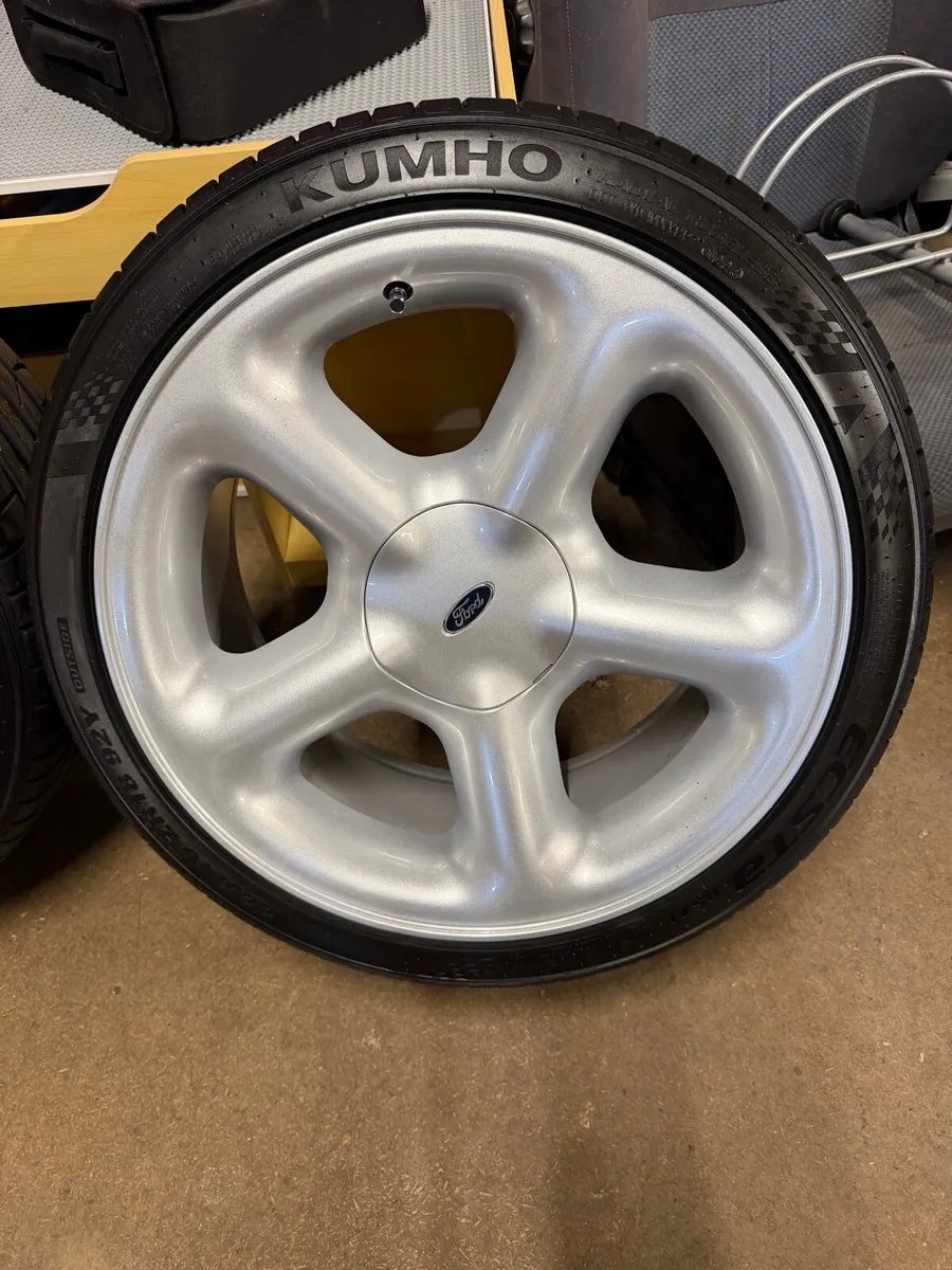 18inch Ford cosworth rep alloys new - Image 3